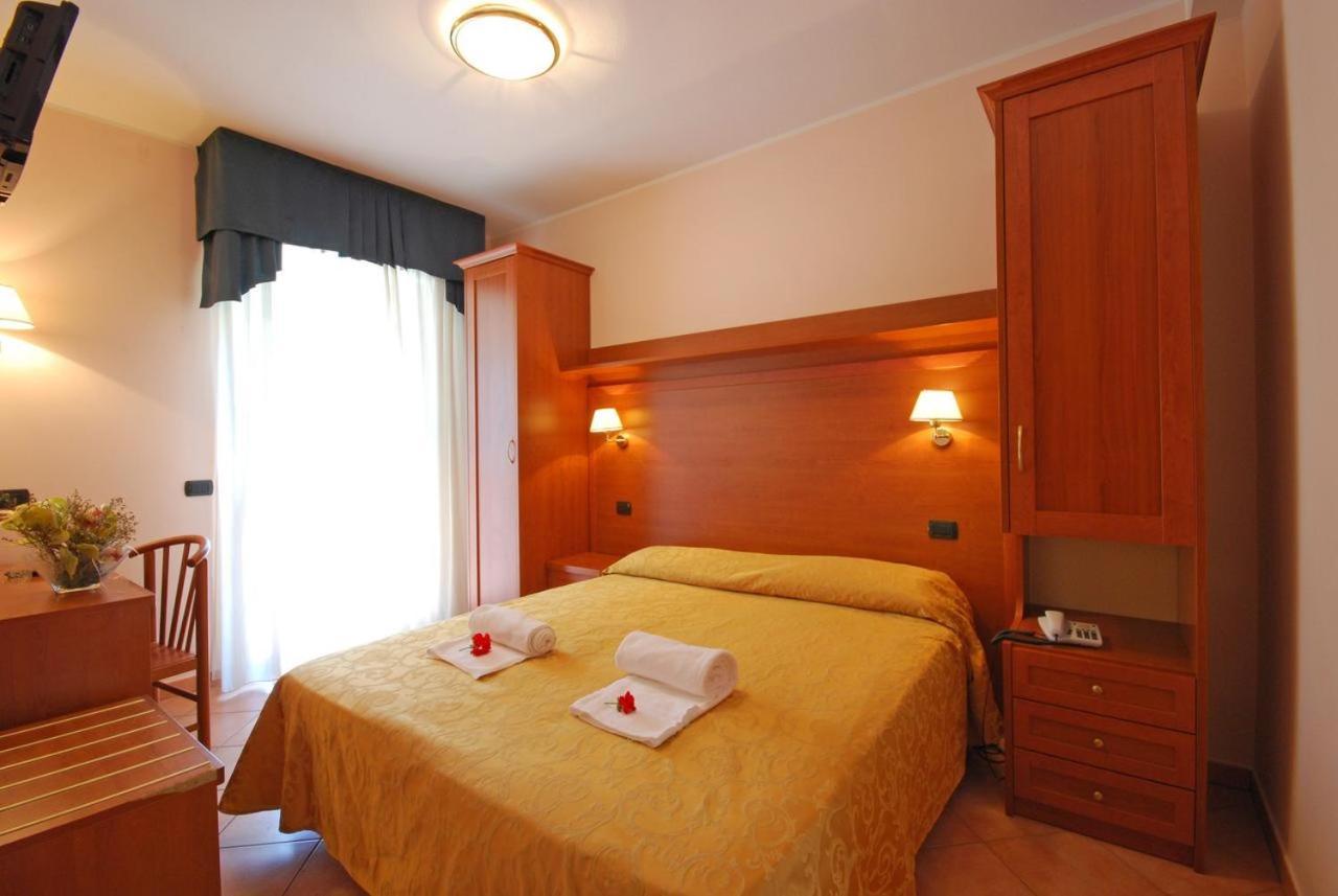 Hotel Jole تْشيزيناتيكو المظهر الخارجي الصورة