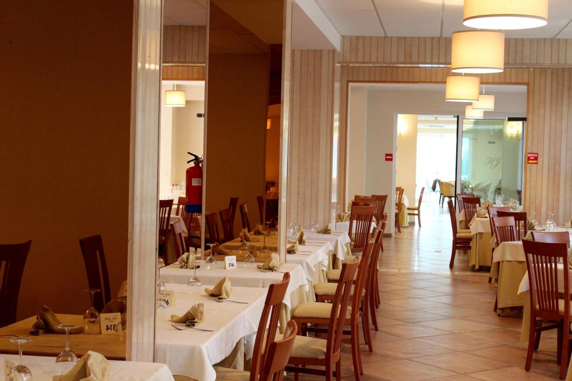 Hotel Jole تْشيزيناتيكو المظهر الخارجي الصورة